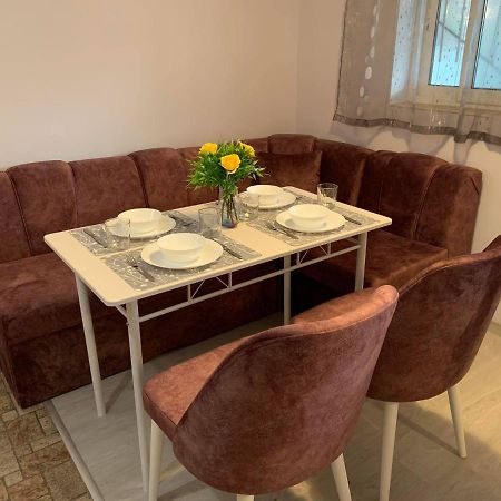 Comfy Studio Apartment By The Flower Market Βάρνα Εξωτερικό φωτογραφία