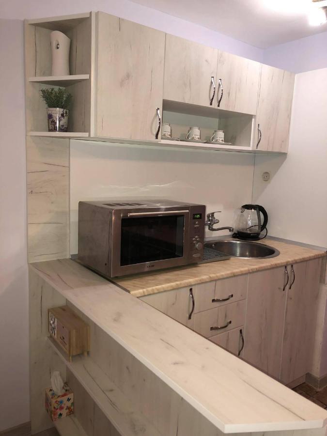 Comfy Studio Apartment By The Flower Market Βάρνα Εξωτερικό φωτογραφία