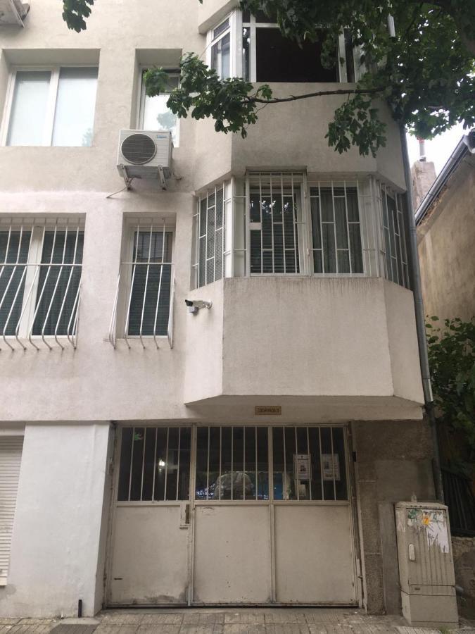 Comfy Studio Apartment By The Flower Market Βάρνα Εξωτερικό φωτογραφία